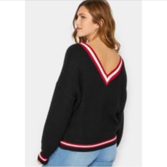 Collegiate Varsity Stripe V-Neck - Picture 5 of 9